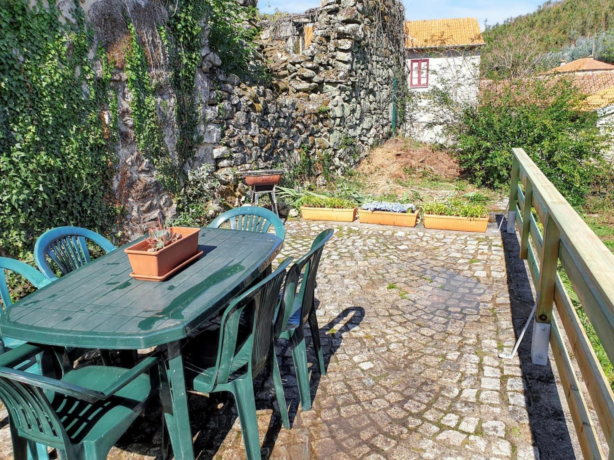Welcoming House With Mountain View In Agueda Shared Pool Villa Urgueira  Eksteriør bilde